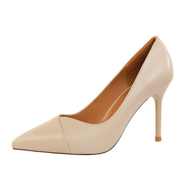 Επίσημα γυναικεία παπούτσια με ψηλά τακούνια  κατάλληλα για κάθε περίσταση