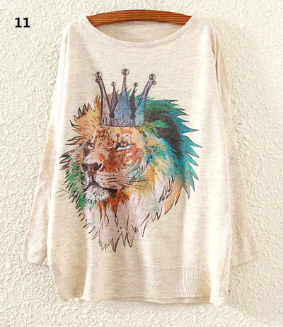 Ежедневен дамски пуловер с дълъг ръкав и най-различни шарени апликаций