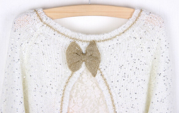 Υπέροχο γυανικείο πουλόβερ με πολύ ενδιαφέρουσα κορδέλα στο πίσω μέρος της πλάτης - 4 μοντέλα