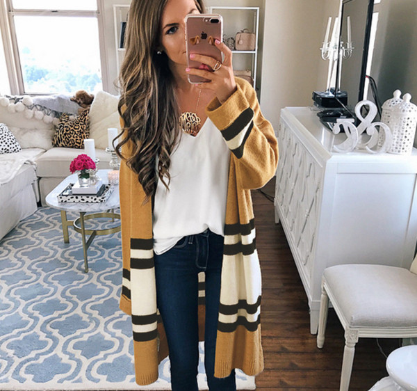 Πολύ όμορφη γυναικεία ζακέτα 