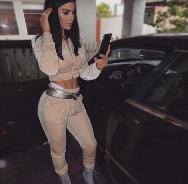 Спортен дамски ежедневен екип от две части 