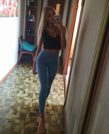 Ежедневни дамски дънкови панталони в актуален модел "slim fit" - 5 цвята