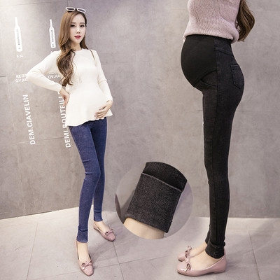 Еластичен модел дамски панталон за бременни