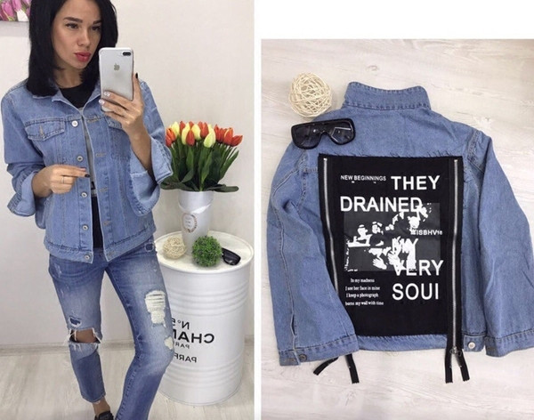 Current Ladies Denim Jacket με μια ενδιαφέρουσα εκτύπωση και διακοσμητικά φερμουάρ