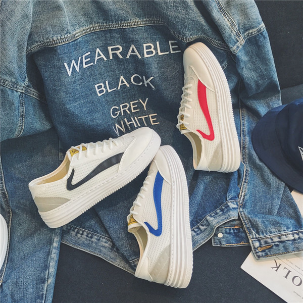 Стилни мъжки кецове в бял цвят и удобна подметка, подходящи за ежедневие