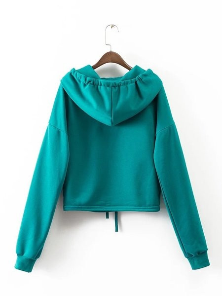 Страхотен дамски суичър с качулка в три различни цвята с дълъг ръкав и интересни връзки