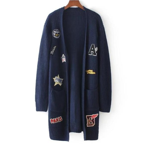 Μακρύ γυναικεία μάλλινι  ζακέτα με ενδιαφέρουσες μπαλώματα και εκτυπώσεις