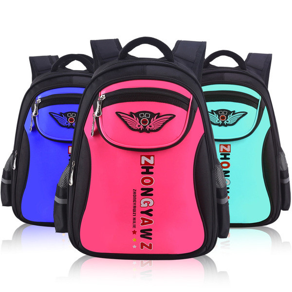 Σχολικό σακίδιο για αγόρια και κορίτσια με επιγραφές σε διάφορα χρώματα