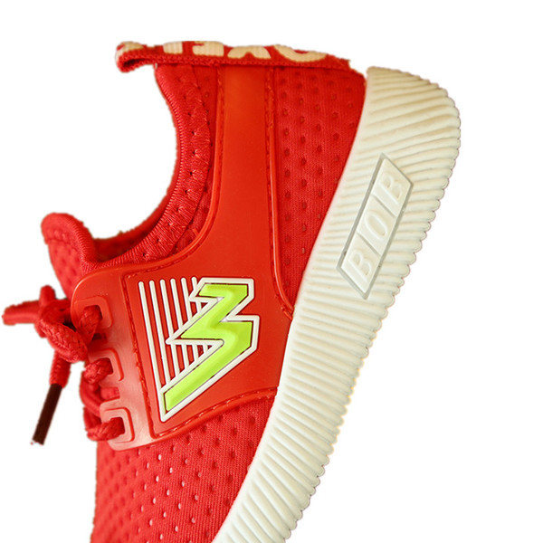 Αθλητικά  παπούτσια για αγόρια σε τρία χρώματα