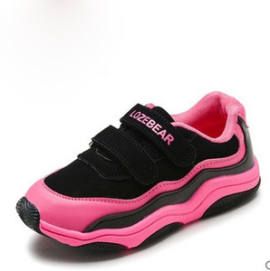 Спортни детски маратонки за момичета и момчета в четири цвята с лепенки