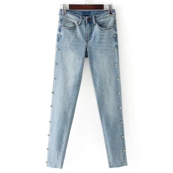 HIT! Παντελόνια γυναικεία τζιν με πολύ ενδιαφέροντα μαργαριτάρια και στις δύο πλευρές των ποδιών