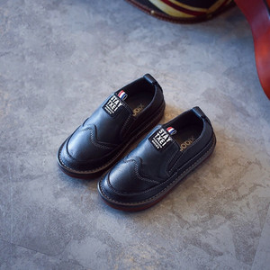 Δερμάτινα μοκασίνια για παιδιά σε τρία χρώματα