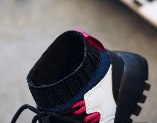 Αθλητικά πάνινα παπούτσια για αγόρια και κορίτσια σε δύο χρώματα