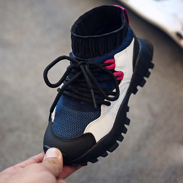 Αθλητικά πάνινα παπούτσια για αγόρια και κορίτσια σε δύο χρώματα