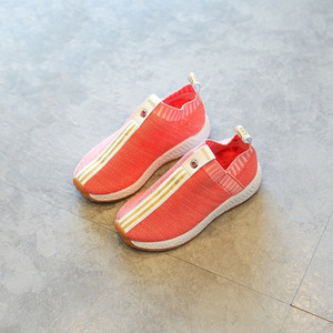 Γλυκά πάνινα παπούτσια για αγόρια χωρίς  δεσμούς σε τρία χρώματα