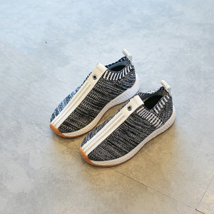 Γλυκά πάνινα παπούτσια για αγόρια χωρίς  δεσμούς σε τρία χρώματα