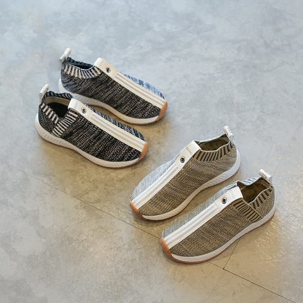 Γλυκά πάνινα παπούτσια για αγόρια χωρίς  δεσμούς σε τρία χρώματα