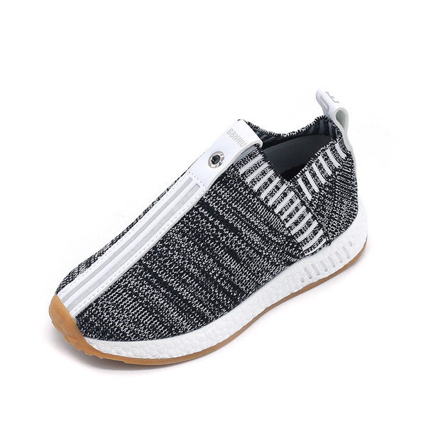 Γλυκά πάνινα παπούτσια για αγόρια χωρίς  δεσμούς σε τρία χρώματα