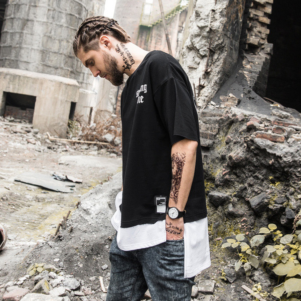 Ανδρικό μακρύ μπλουζάκι σε δυο χρώματα