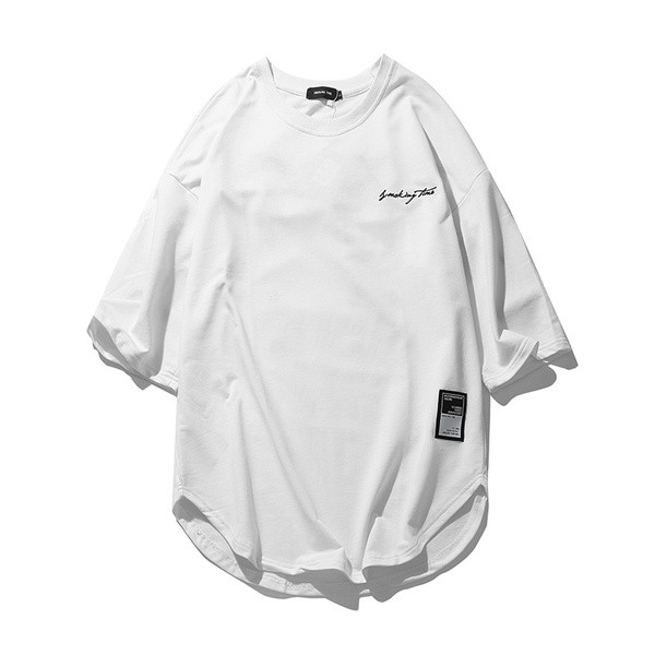 Ανδρικό T-shirt freestyle με ενδιαφέρουσα back-metal διακόσμηση και κορδόνια