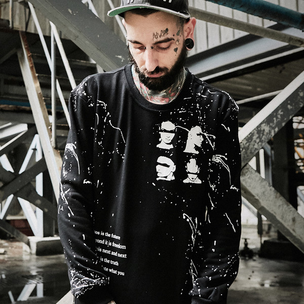 Ενδιαφέρουσα ανδρικό φούτερ  σε ροζ, λευκό και μαύρο χρώμα