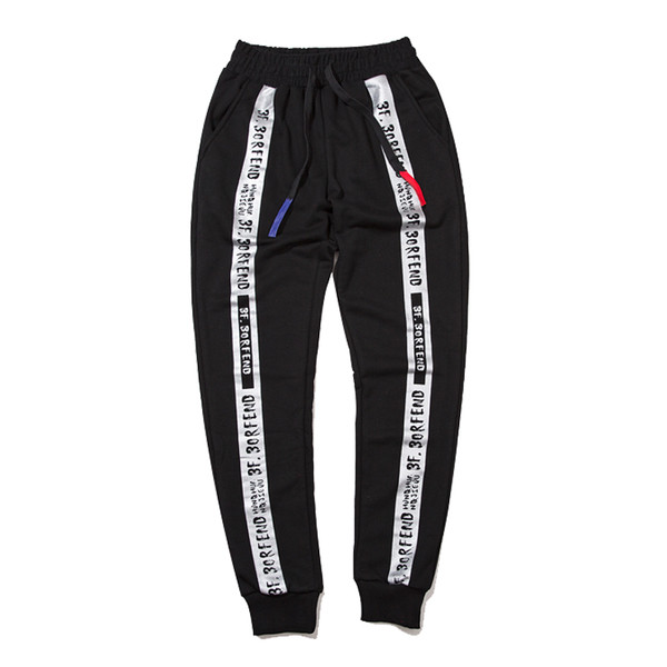 Αθλητικά αντρικά παντελόνια σε μαύρο χρώμα 