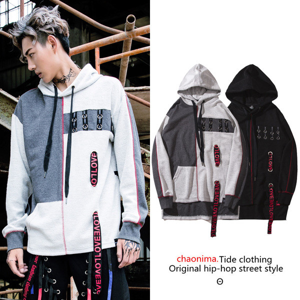 Αθλητικό ανδρικό φούτερ σε τρία χρώματα με κουκούλα και ενδιαφέρουσες επιγραφές