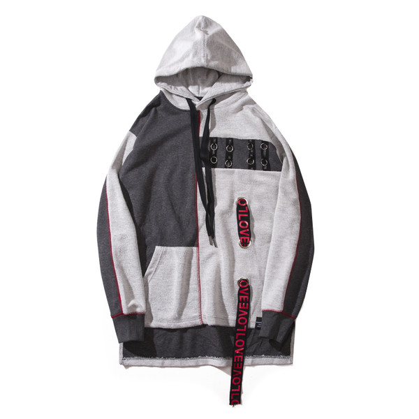 Αθλητικό ανδρικό φούτερ σε τρία χρώματα με κουκούλα και ενδιαφέρουσες επιγραφές