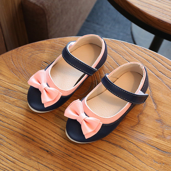 Κομψά παιδικά παπούτσια για κορίτσια με κορδέλα σε δύο χρώματα