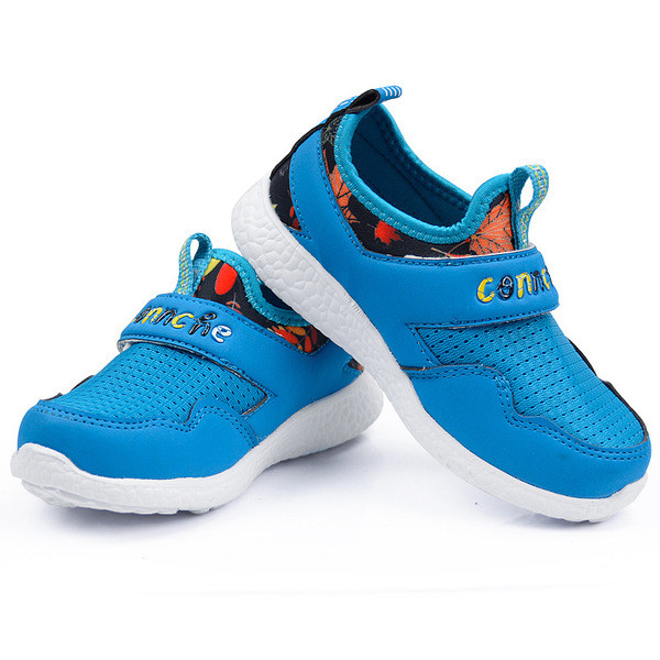 Αθλητικά παιδικά παπούτσια για αγόρια σε τρία χρώματα