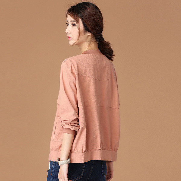 Тънко есенно яке за дамите в семпъл дизайн в зелен и розов цвят