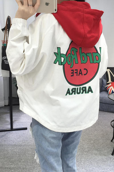 Красиво есенно яке за дамите в четири цвята с качулка и в широк модел