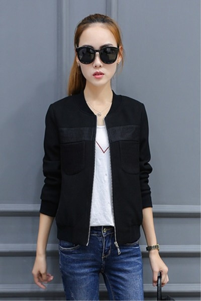 Спортно-елегантно есенно яке за дамите в бял и черен цвят