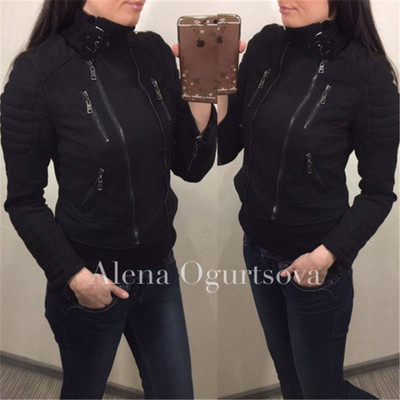 Актуално дамско яке с декоративни стилни ципове в два различни цвята