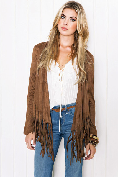 Стилно дамско яке от изкуствен велур в кафяв цвят с ресни