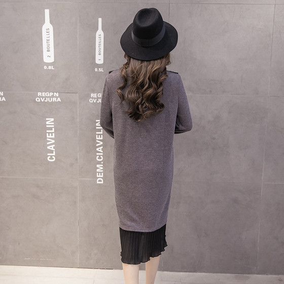 Φόρεμα με μακρύ μανίκι για έγκυες γυναίκες σε απλό σχέδιο σε δύο χρώματα