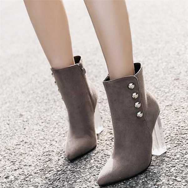 Γυναικείες μπότες με ψηλό διαφανό  τακούνι