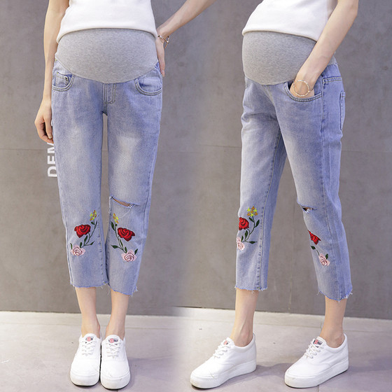 Κομψά 7/8 τζιν με κεντήματα για έγκυες γυναίκες, κατάλληλα για τη  καθημερινή ζωή