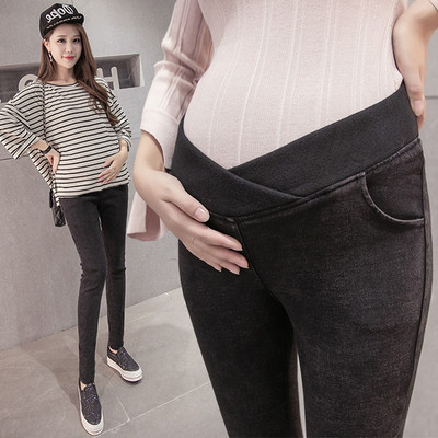 Стилни ежедневни дънки за бременни жени slim fit в три цвята