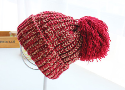 Μάλλινο καπέλο χειμωνιάτικο με χνούδι