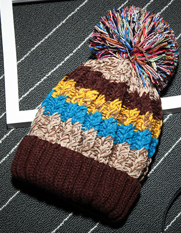 Χειμερινό καπέλο με πολύ ωραίο χνούδι - 5 σχέδια