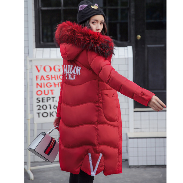 Дълго зимно дамско яке с качулка и пух и дълбоки джобове в различни цветове