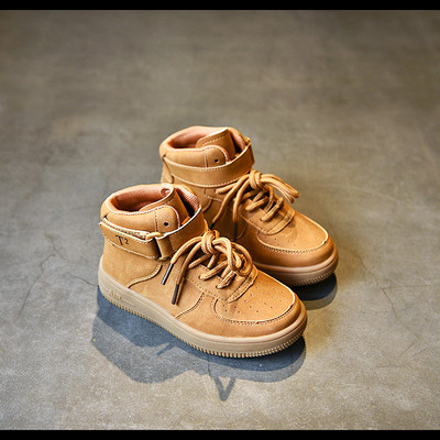 Κομψά παιδικά πάνινα παπούτσια για αγόρια με λουράκια βελκρό και κορδόνια σε καφέ χρώμα