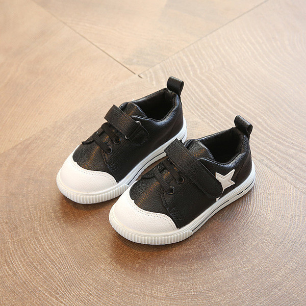 Αθλητικά πάνινα παπούτσια για αγόρια και κορίτσια σε τρία χρώματα με λουράκια βελκρό