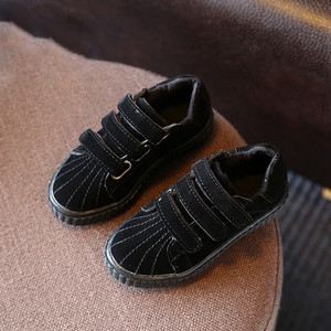 Καθημερινά κομψά αθλητικά παπούτσια για αγόρια και κορίτσια σε καφέ, γκρι και μαύρο με λουράκια βελκρό