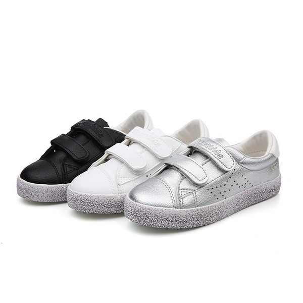 Κομψά παιδικά πάνινα παπούτσια για κορίτσια και αγόρια σε τρία χρώματα με λουράκια βελκρό κατάλληλα για τη  καθημερινή ζωή