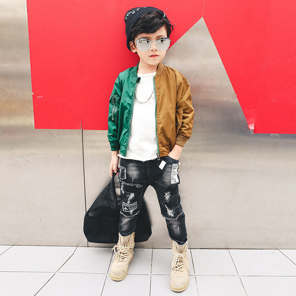 Стилно есенно яке за момчета в цветен модел в два цвята