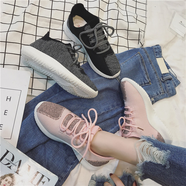 Красиви спортни маратонки за дамите в черен, сив и розов цвят