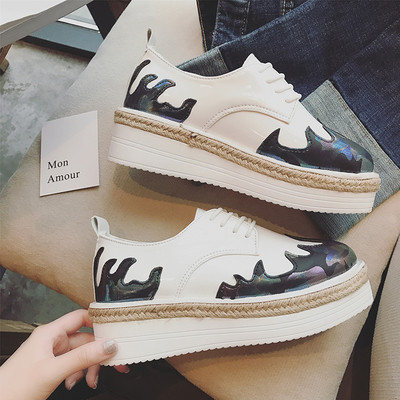 Ретро дамски обувки с висока платформа в три разцветки, подходящи за ежедневие