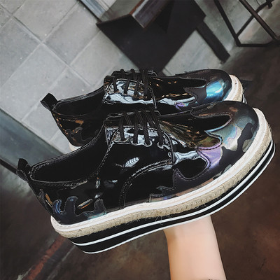 Ретро дамски обувки с висока платформа в три разцветки, подходящи за ежедневие